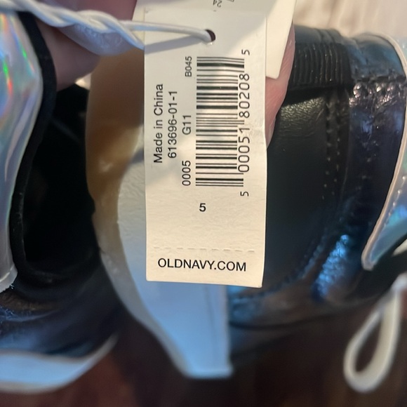 NEW Old Navy boy sneakers size 5 - Picture 4 of 4